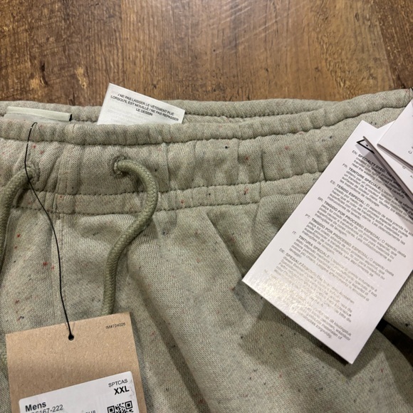 Nike Club Fleece Joggers - Picture 7 of 7